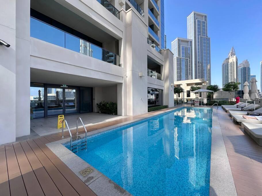 Chic 2br At Act One Act Two Near Burj Khalifa 3504 Dubai