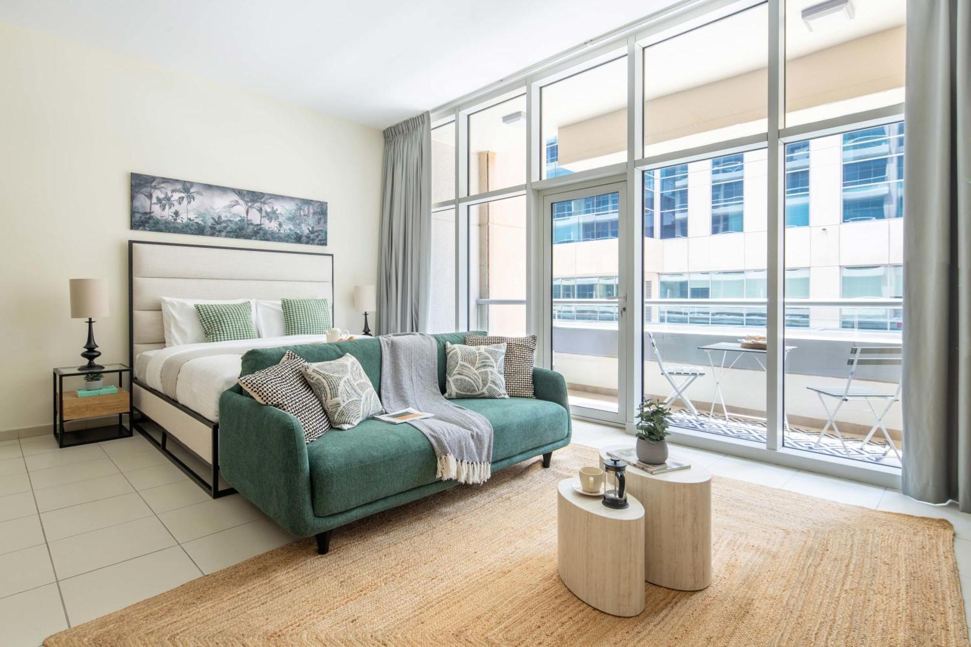 Apartment Frank Porter - Bay Square 9 Dubai