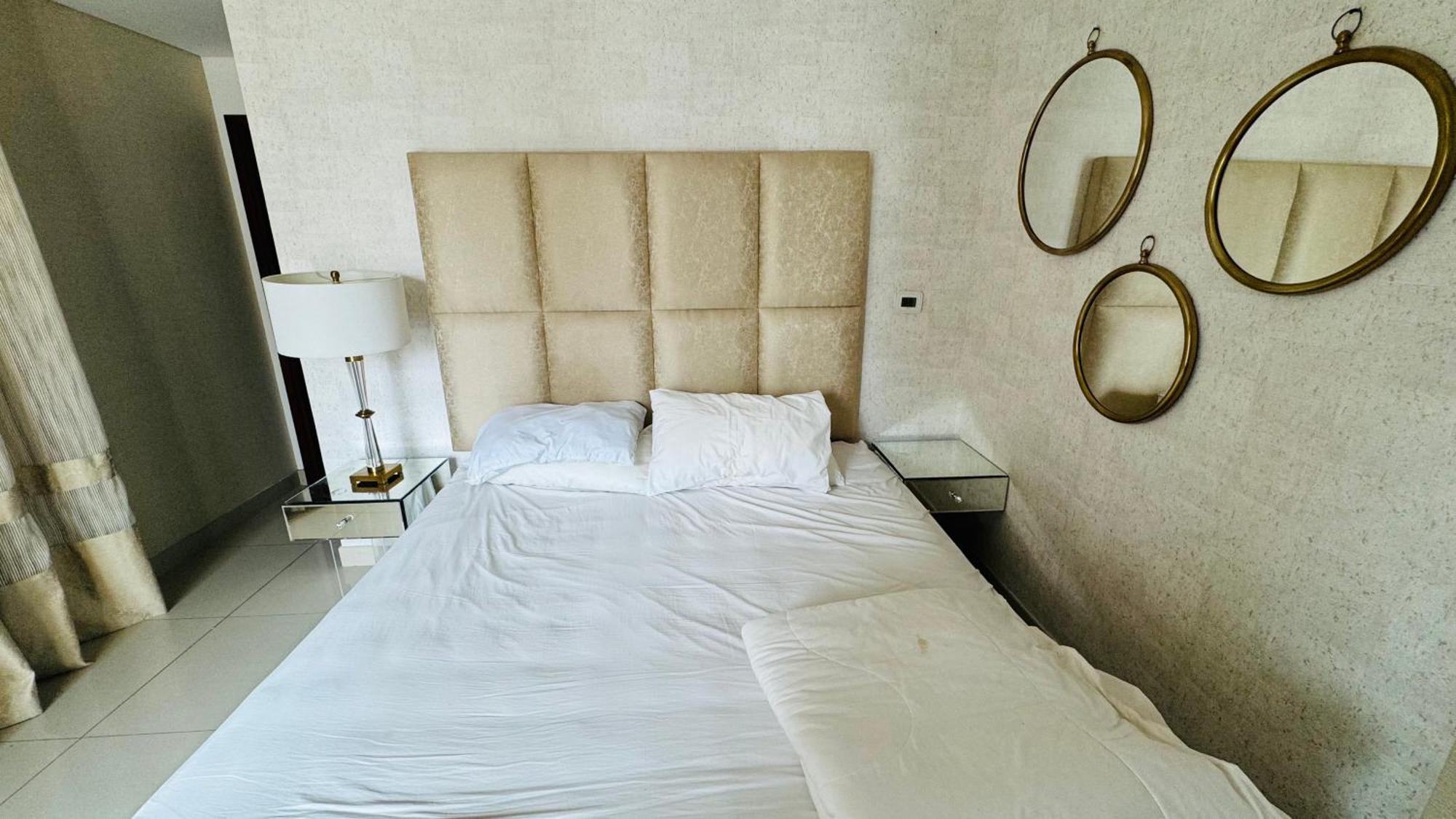 The Most Luxury In 29 Boulevard Tower In The Centre Of Near All Attractions Apartment Dubai