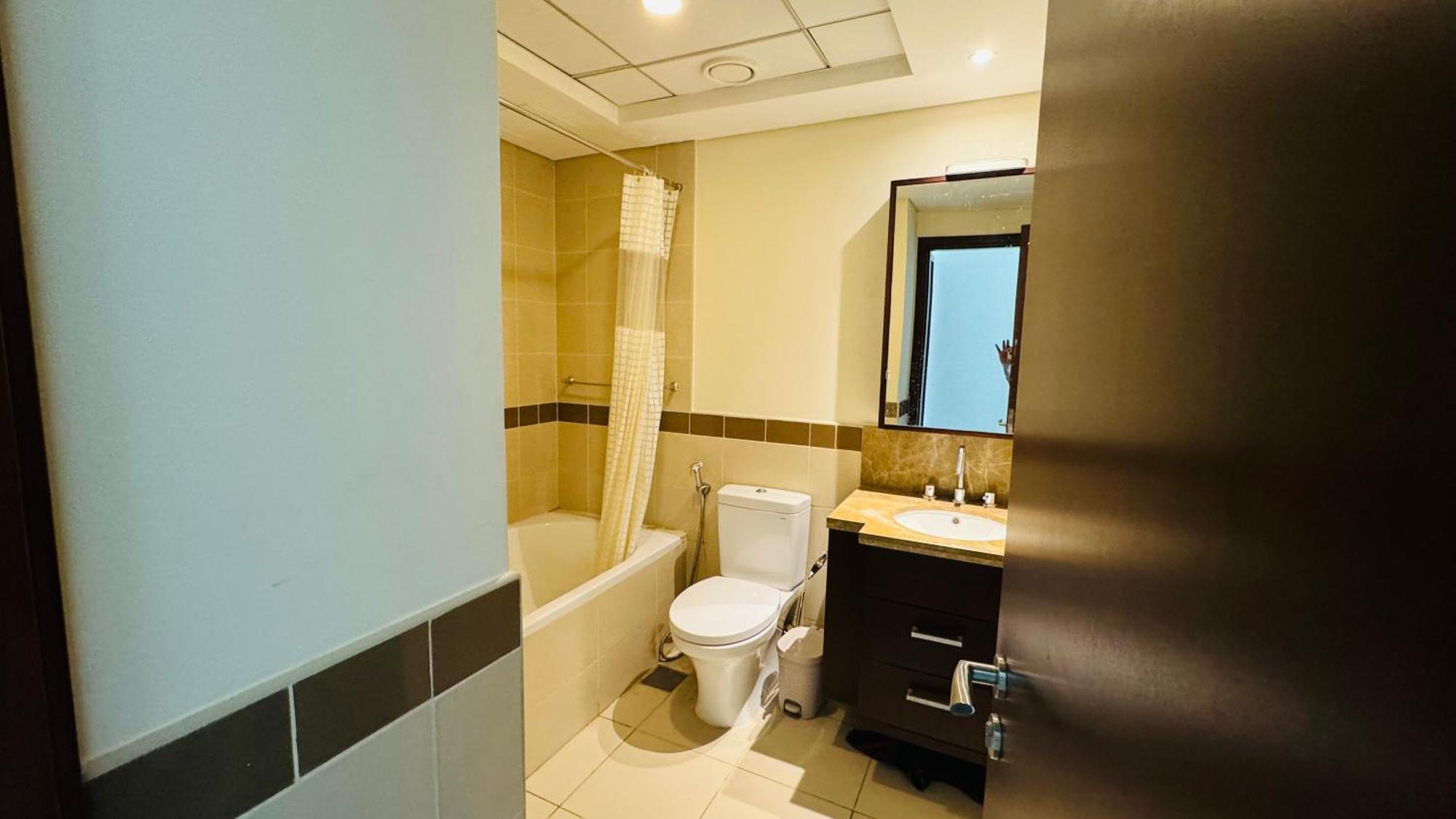 The Most Luxury In 29 Boulevard Tower In The Centre Of Near All Attractions