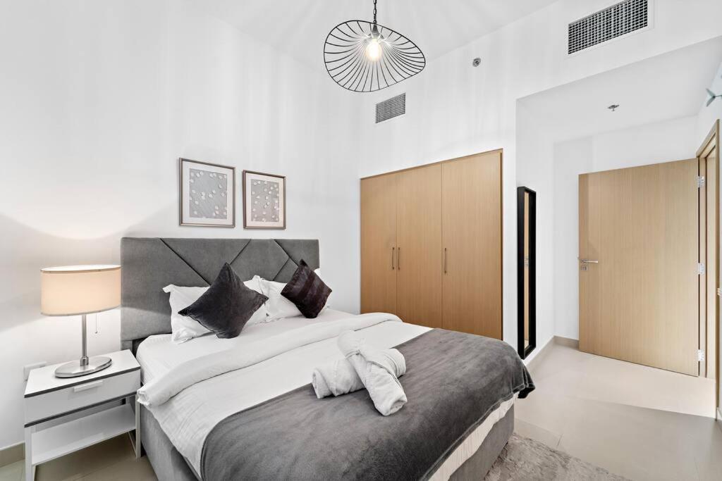 Apartment First Class 3br Luxurious & Elegant Retreat Dubai
