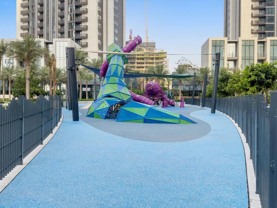 First Class 3br Luxurious & Elegant Retreat * Dubai