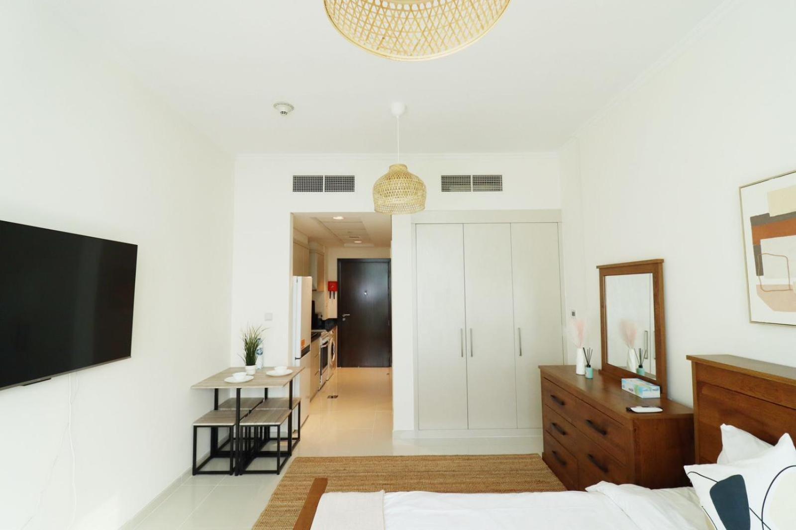 Apartment Bliss - Carson C Dubai