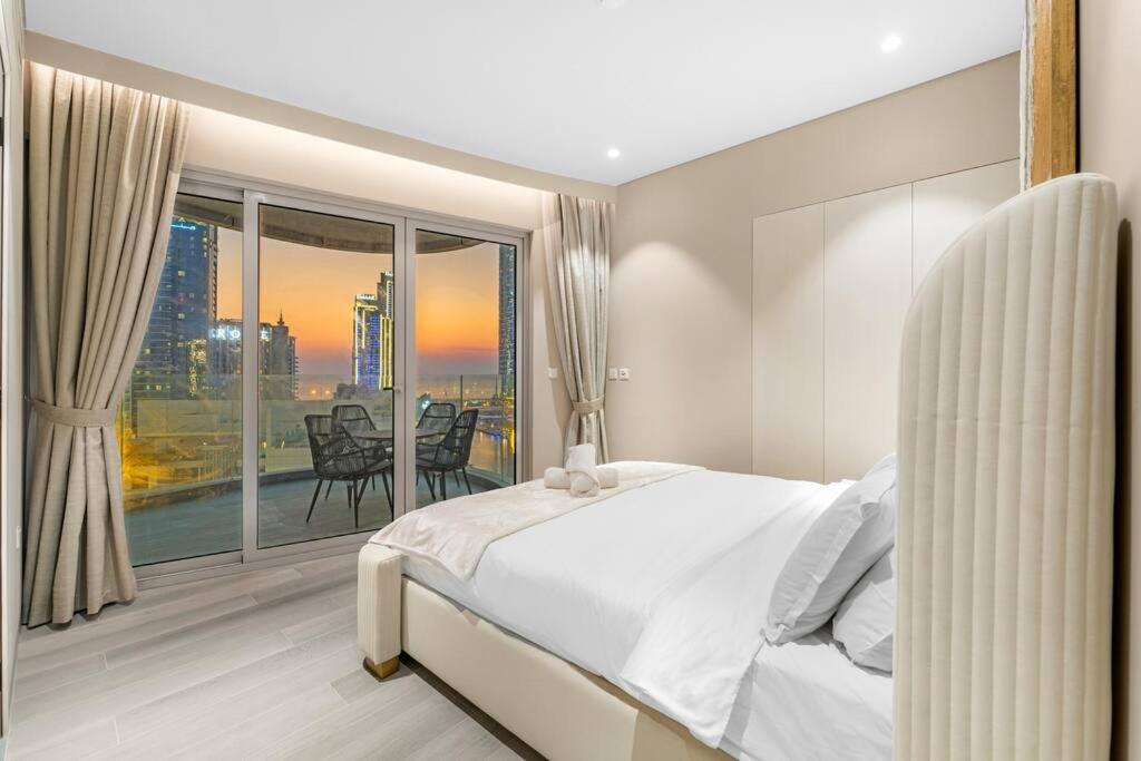 Apartment First Class 1br Majestic Marina Escape Dubai