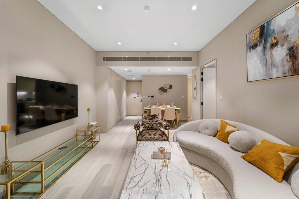 First Class 1br Majestic Marina Escape