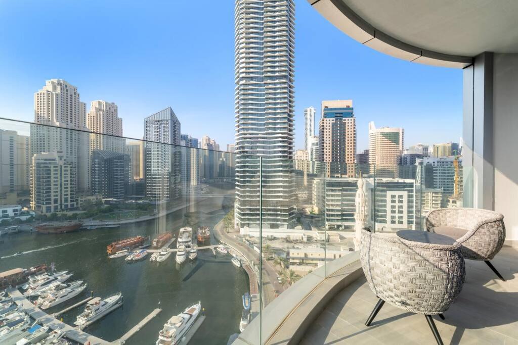 First Class 1br Majestic Marina Escape Apartment *