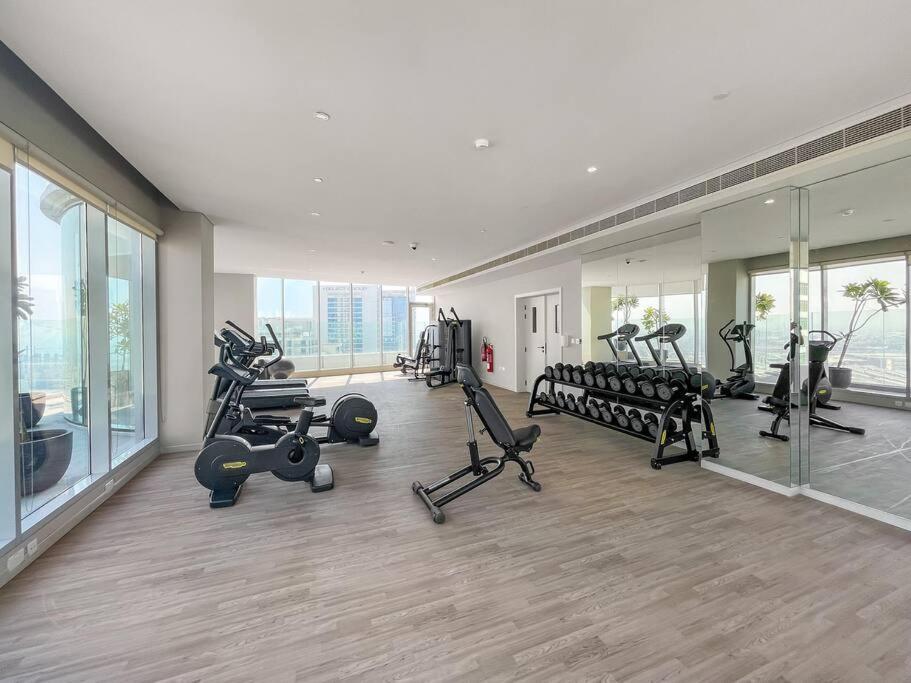 First Class 1br Majestic Marina Escape Apartment Dubai