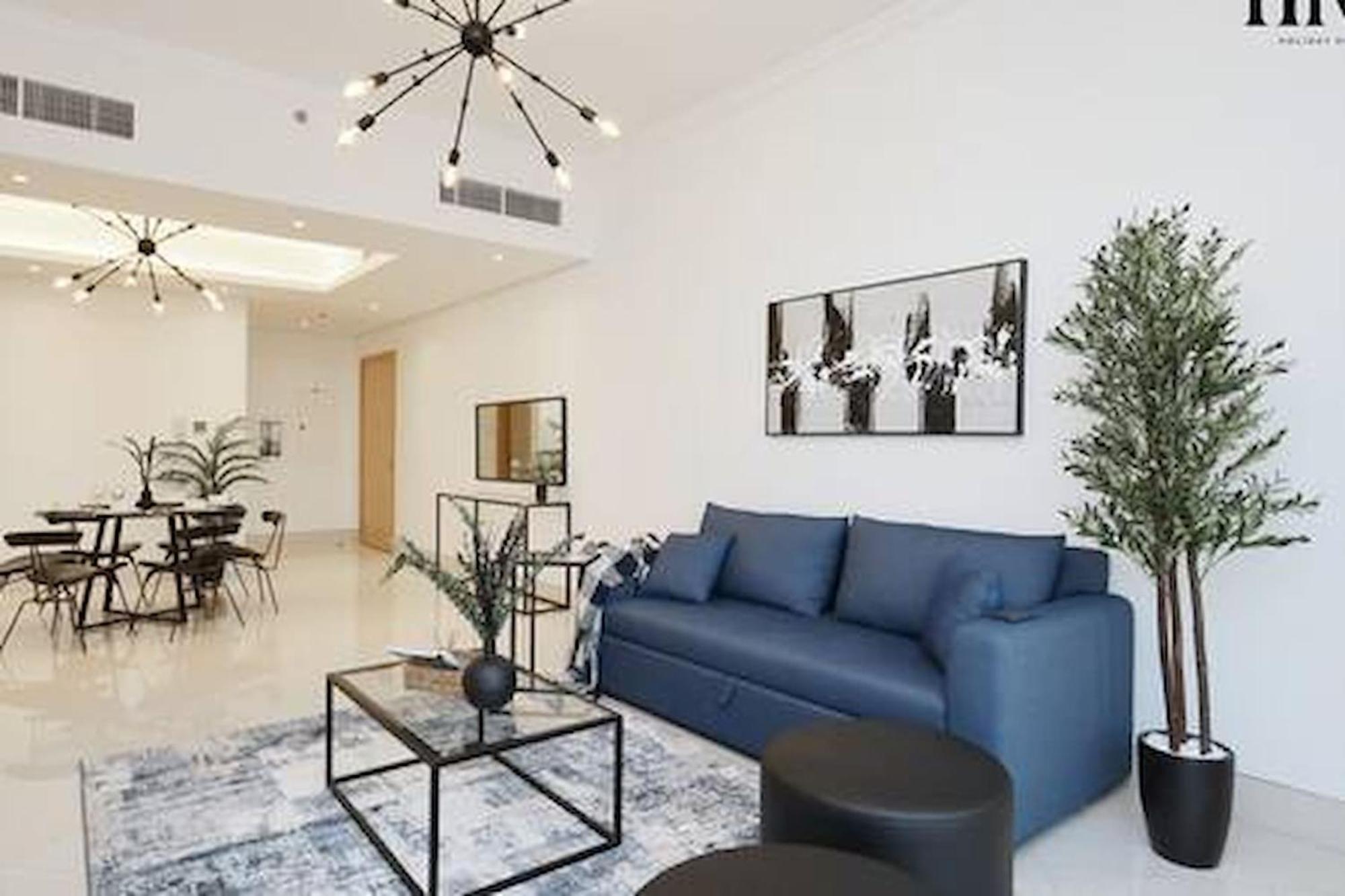 Beautiful 2 Bed In Al Warqa Apartment *