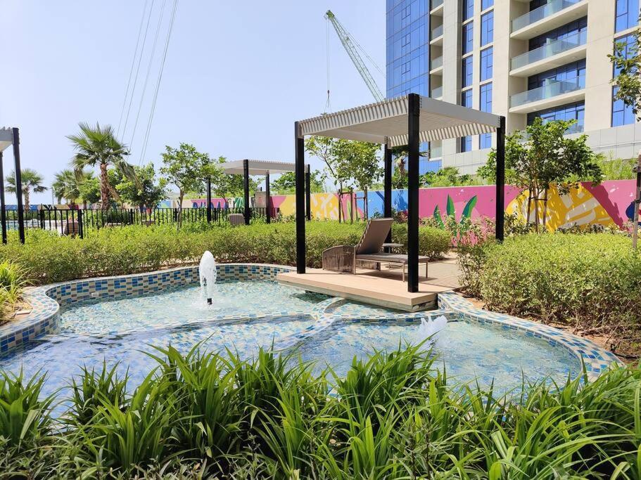 Upgraded Downtown 2 Bd Dubai