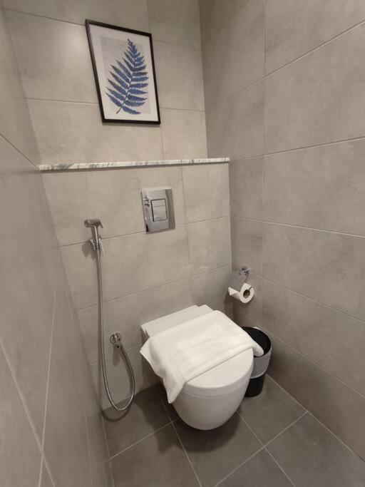 Upgraded Downtown 2 Bd Dubai