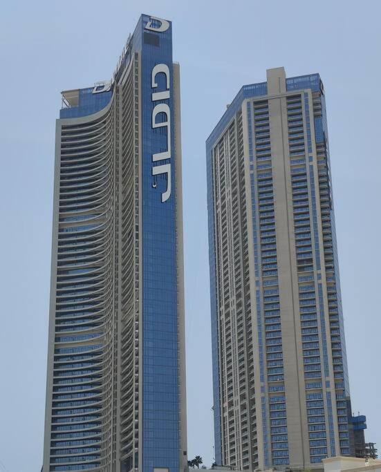 Upgraded Downtown 2 Bd Dubai