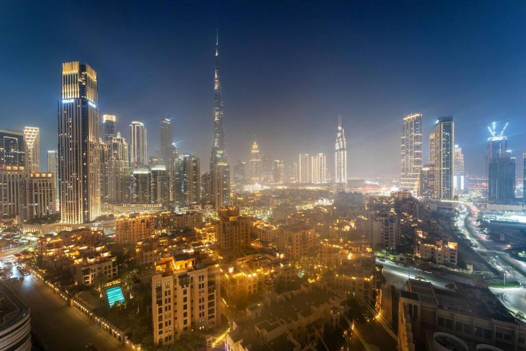 Modern 2br Flat In Bellevue Tower Walk To Mall Dubai