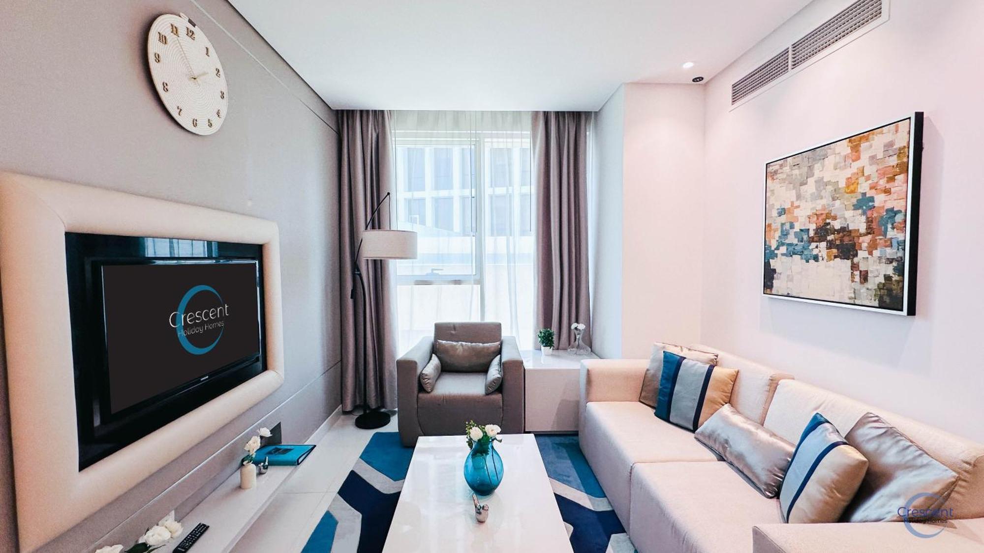 Chic One Bedroom Near Mall In Damac Voleo Apartment
