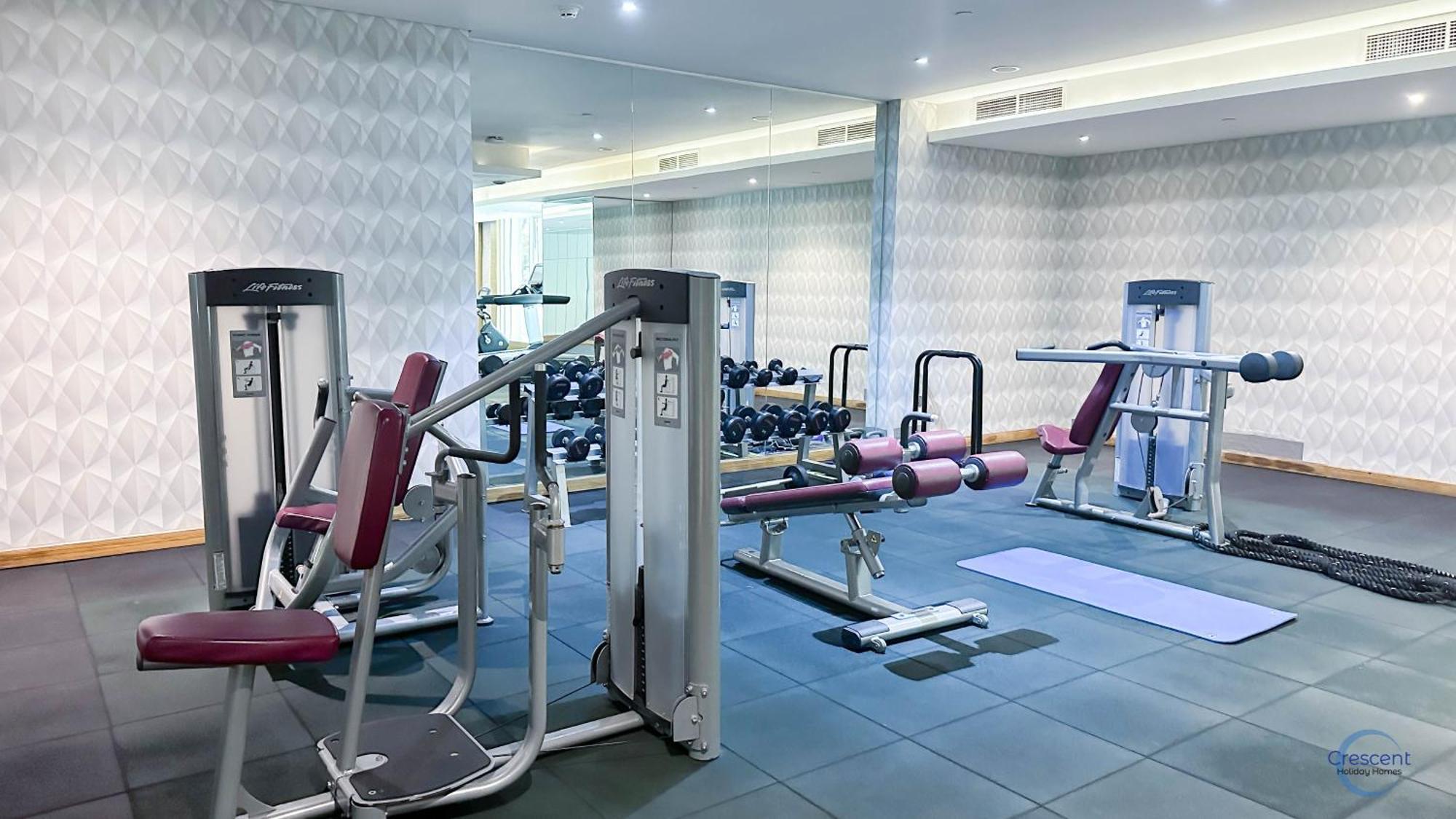 Chic One Bedroom Near Mall In Damac Voleo Apartment *