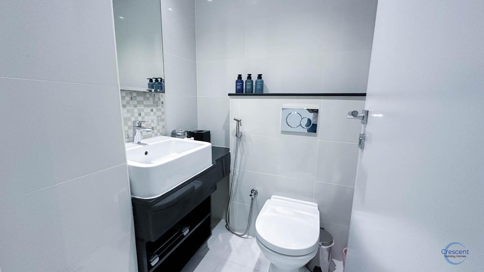 Chic One Bedroom Near Mall In Damac Voleo * Dubai