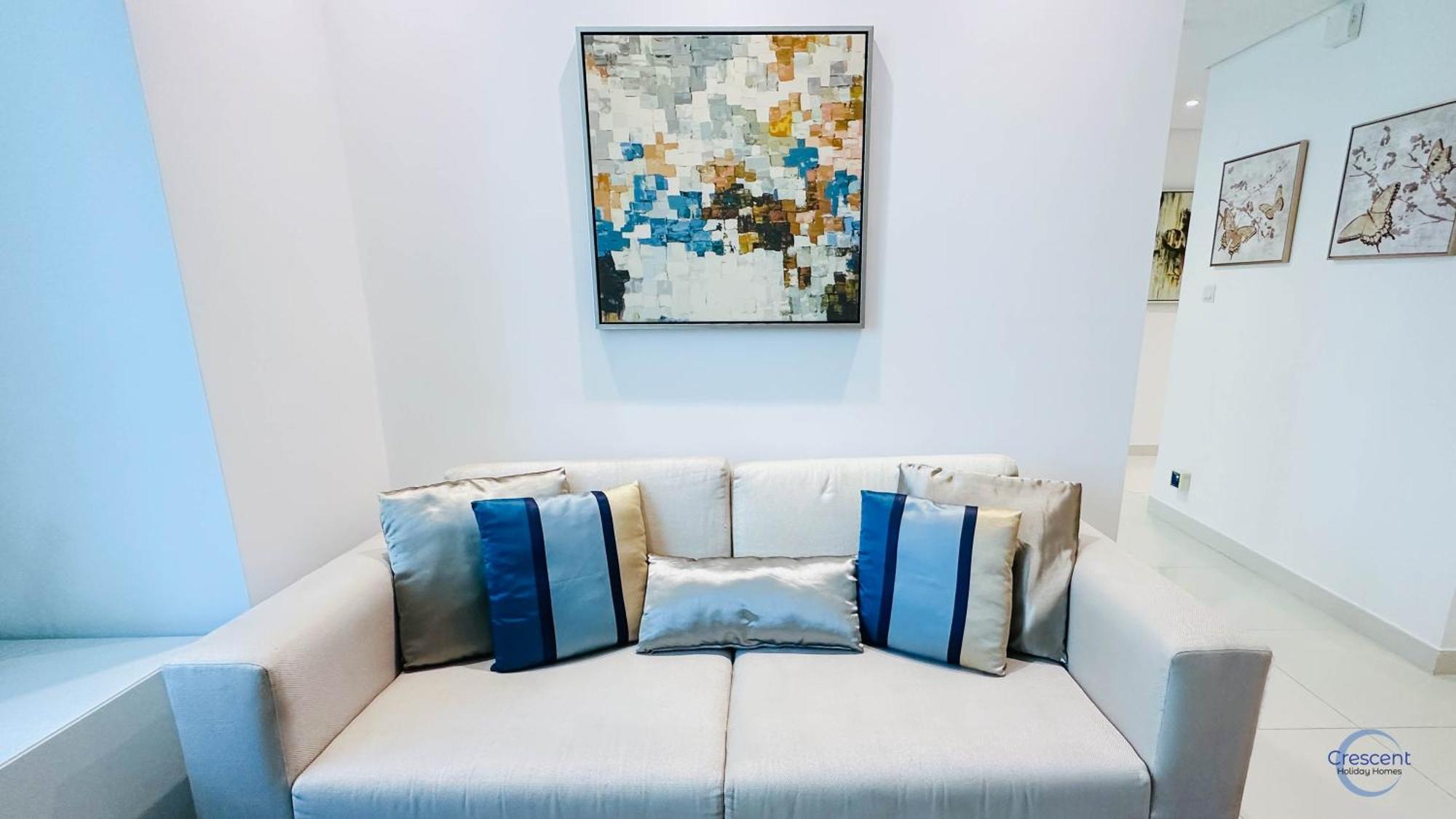 Chic One Bedroom Near Mall In Damac Voleo