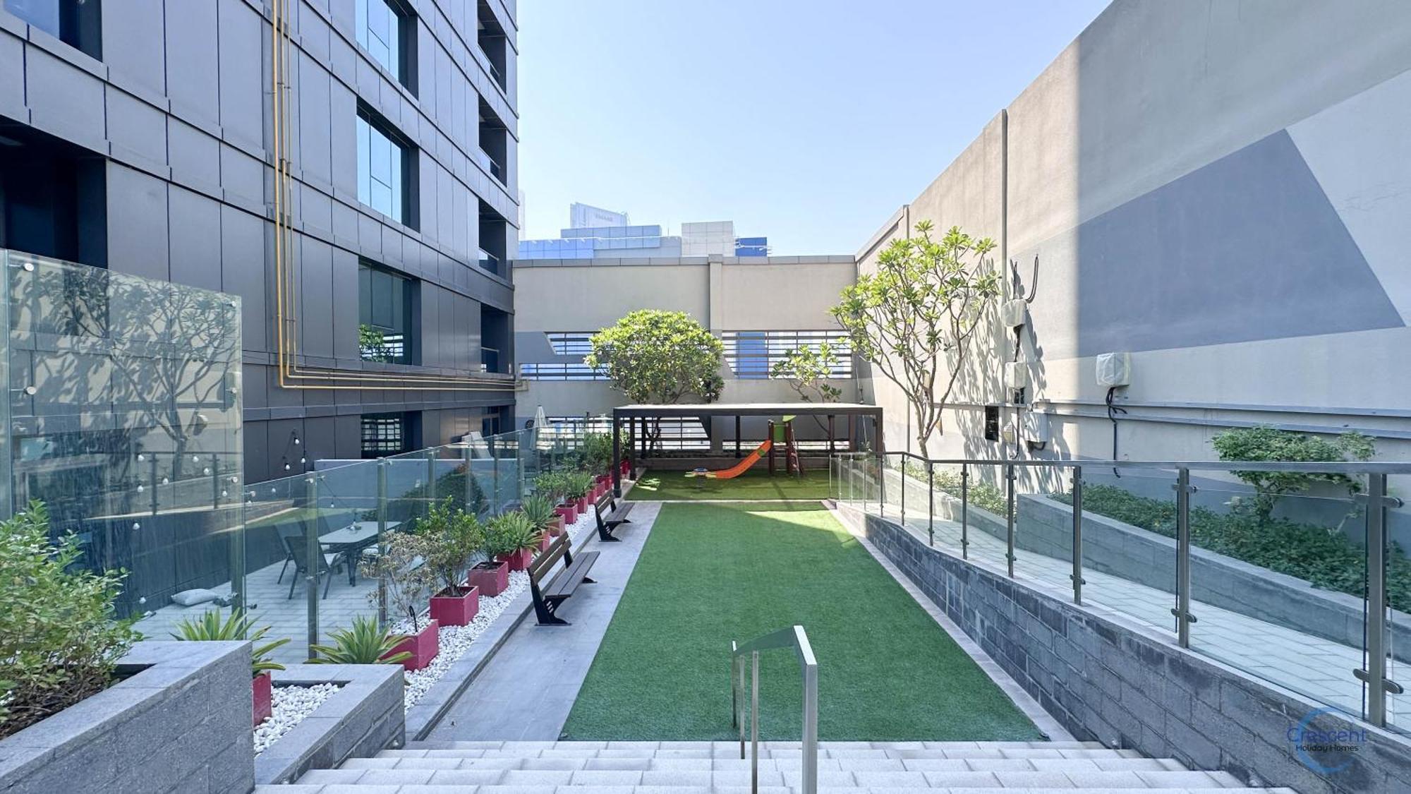 Apartment Chic One Bedroom Near Mall In Damac Voleo