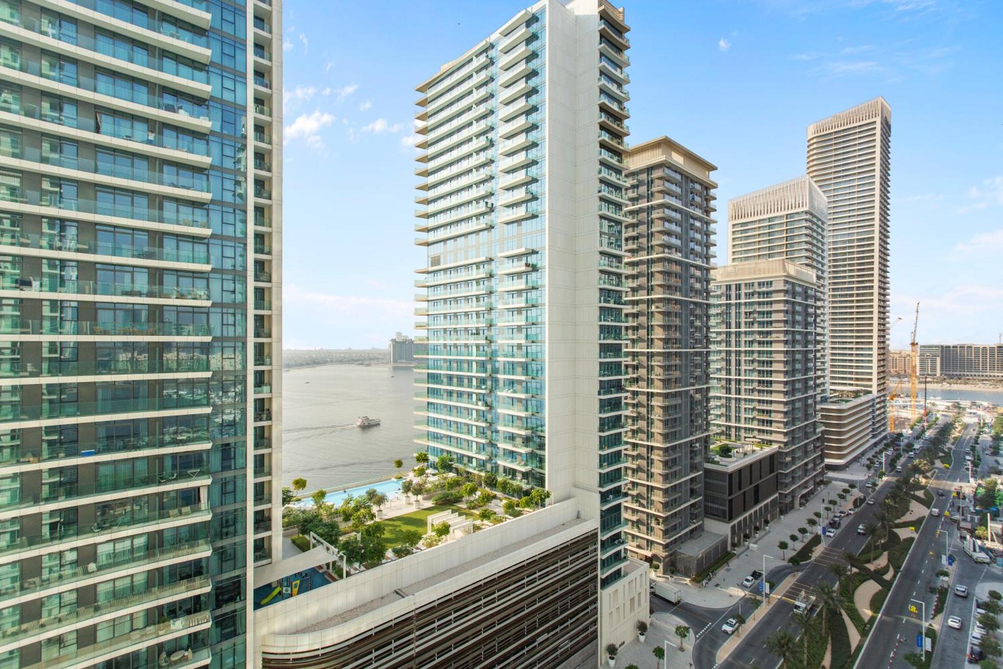 Tropical W Private In Emaar Beachfront Dubai