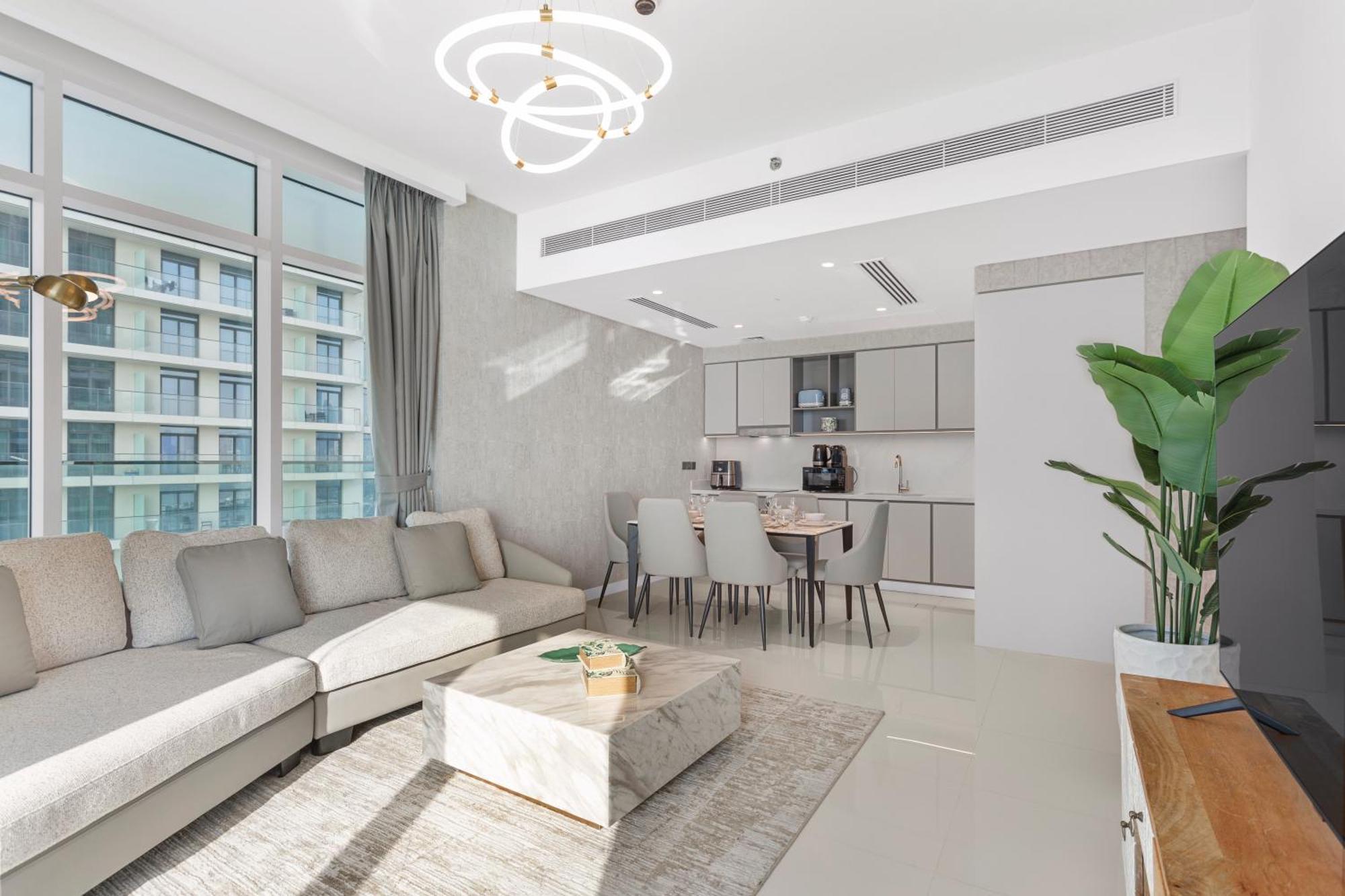 Apartment Tropical W Private In Emaar Beachfront Dubai