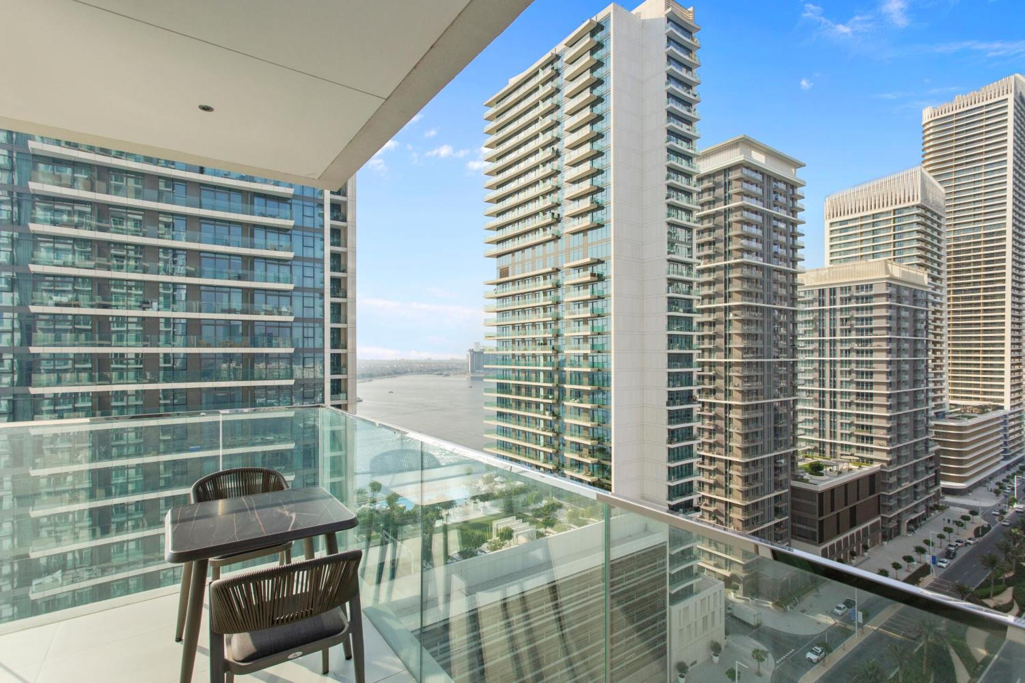 Tropical W Private In Emaar Beachfront Apartment Dubai