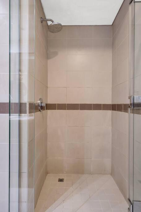 Bellavista 1 Bedroom Full Burj Khalifa View 29 Boulevard Downtown *