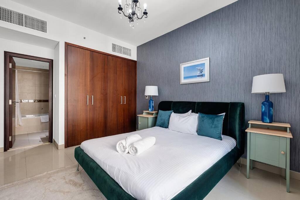 Bellavista 1 Bedroom Full Burj Khalifa View 29 Boulevard Downtown Apartment Dubai