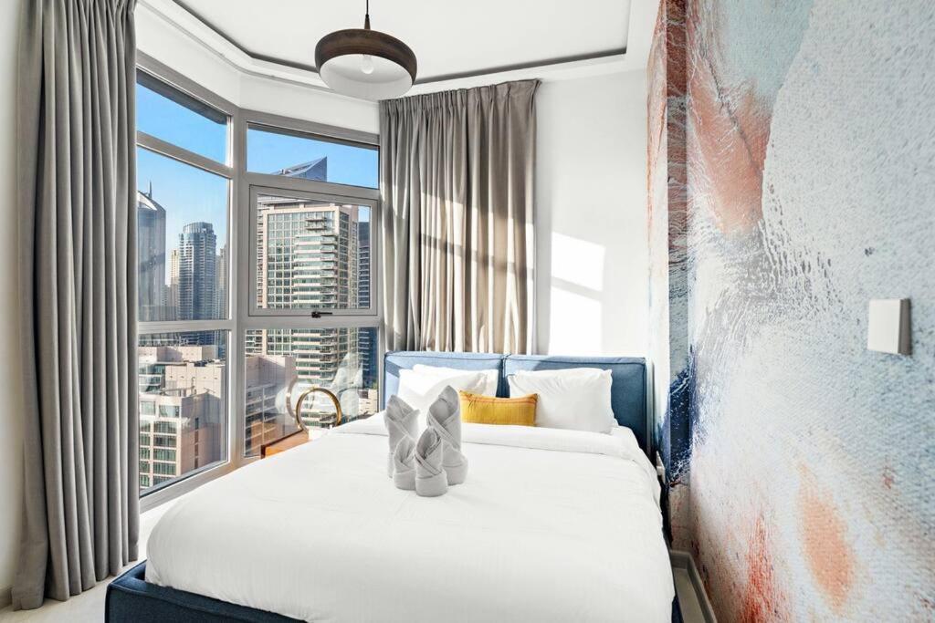 First Class 4br Great Views Over Marina Apartment Dubai