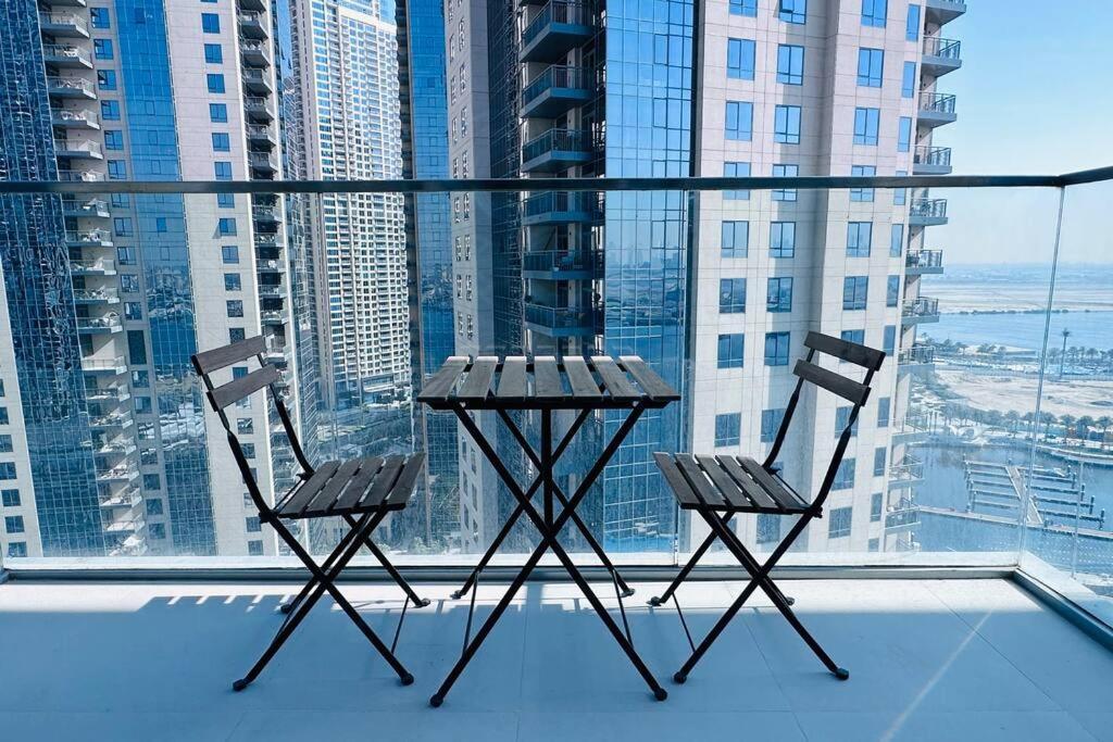 Luxury 1 Bedroom - Creek Harbour Apartment *