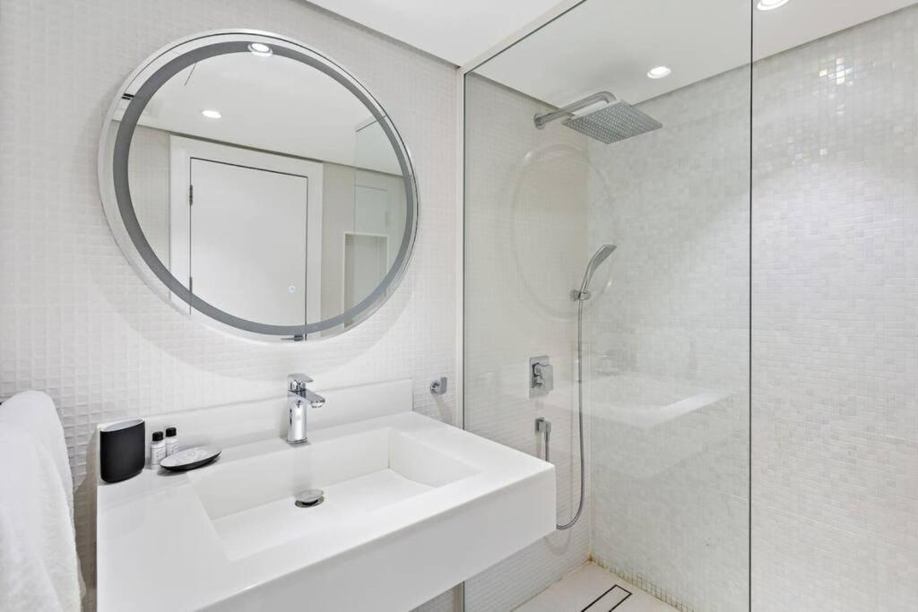 First Class 3br Wheel & Access *
