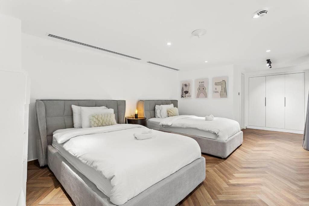 First Class 3br Wheel & Access Apartment *