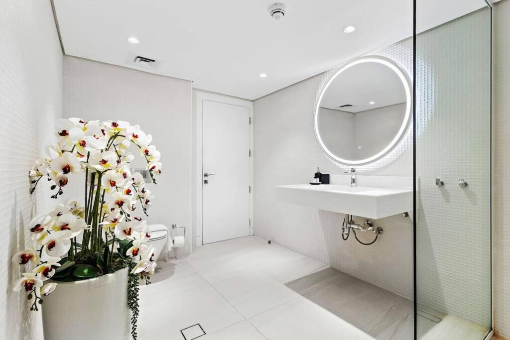 First Class 3br Wheel & Access Apartment *