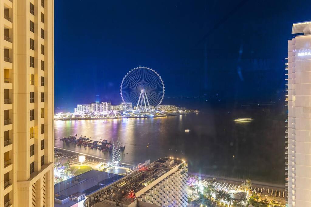 First Class 3br Wheel & Access Apartment Dubai