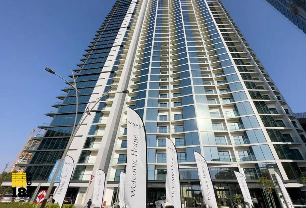Spacious And Comfort At Sobha Waves *