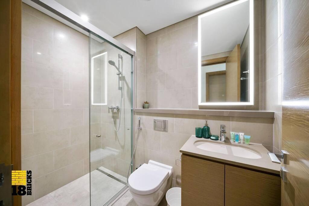 Spacious And Comfort At Sobha Waves Apartment