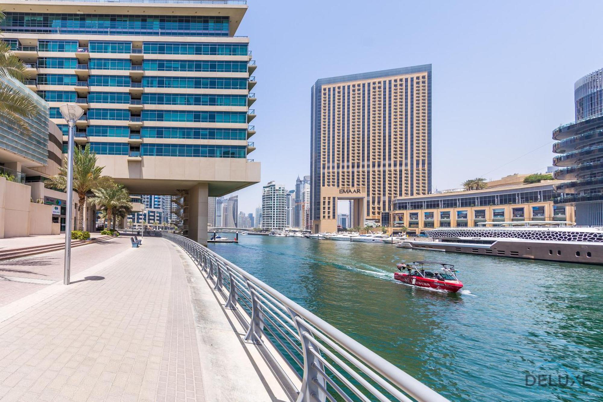 Luxurious 1br In Marina Quay West, Marina By Deluxe Homes Apartment