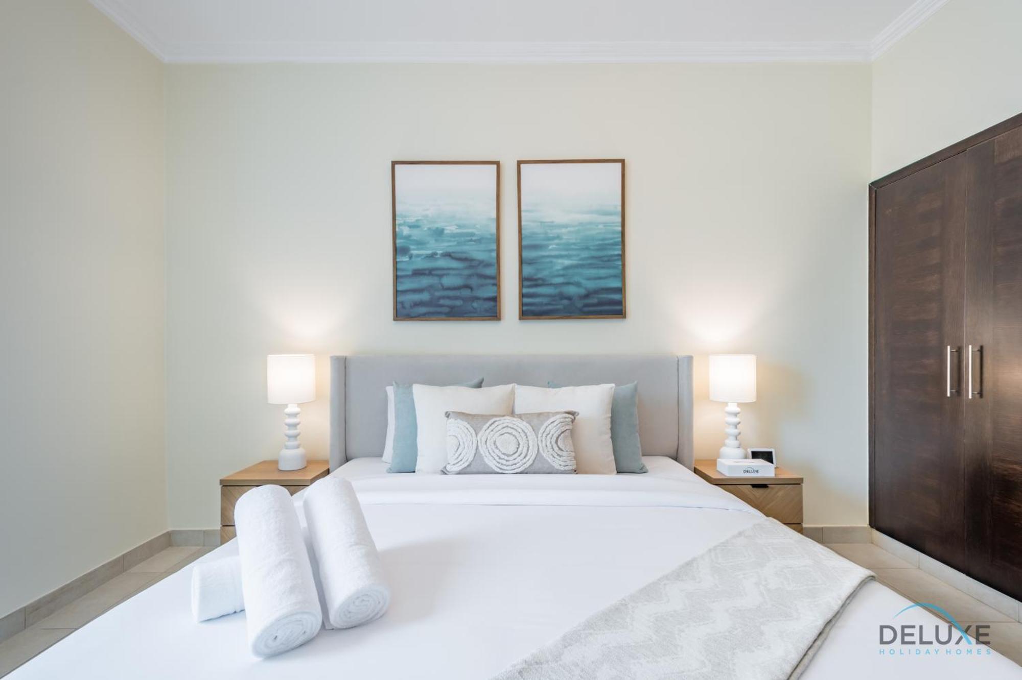 Luxurious 1br In Marina Quay West, Marina By Deluxe Homes Apartment *