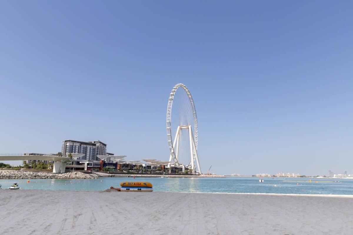 Frank Porter - Bluewaters Residences Building 5 Apartment *