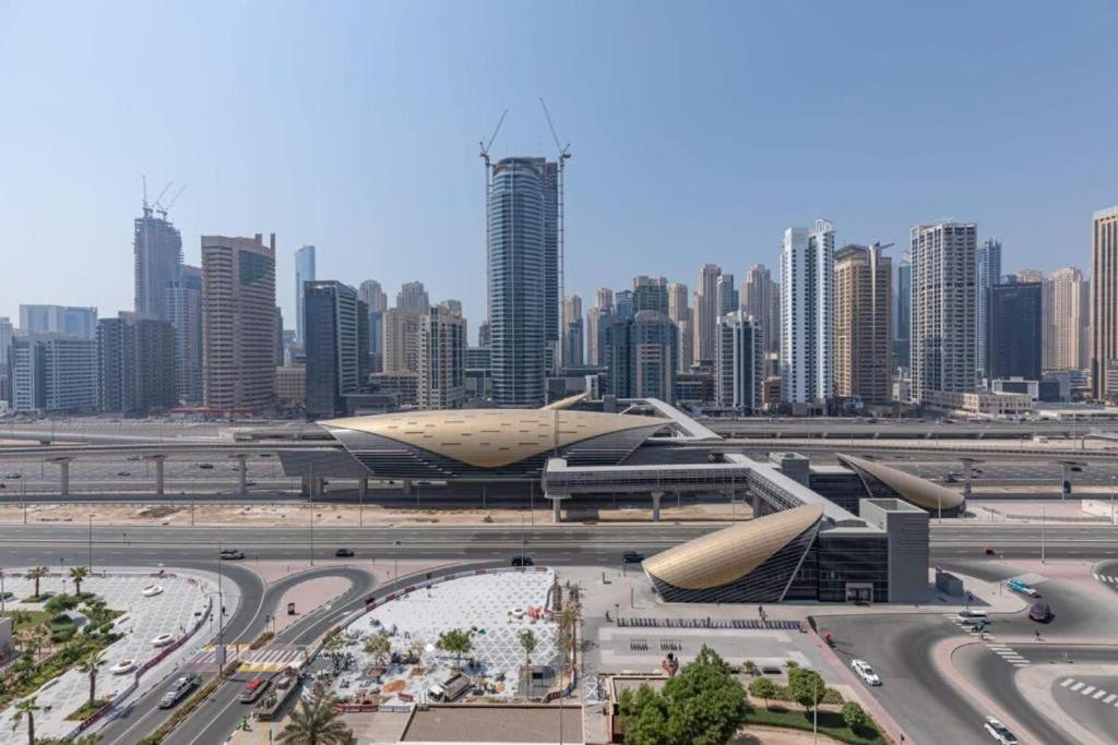 Serene Retreat In Jlt Apartment *