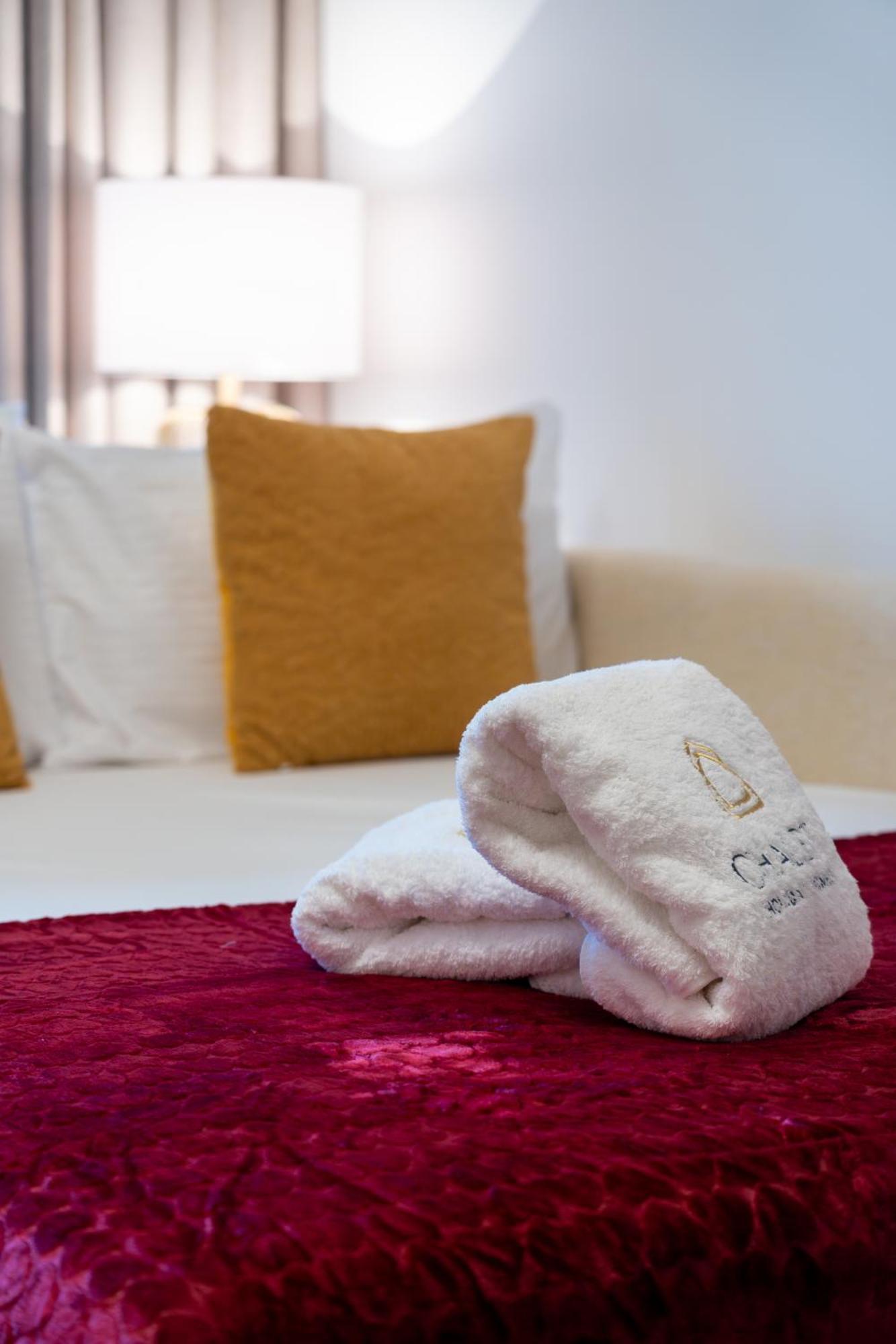 Rehan Suites, Downtown Dubai, Near Burj Khalifa & Mall - Homes * Dubai