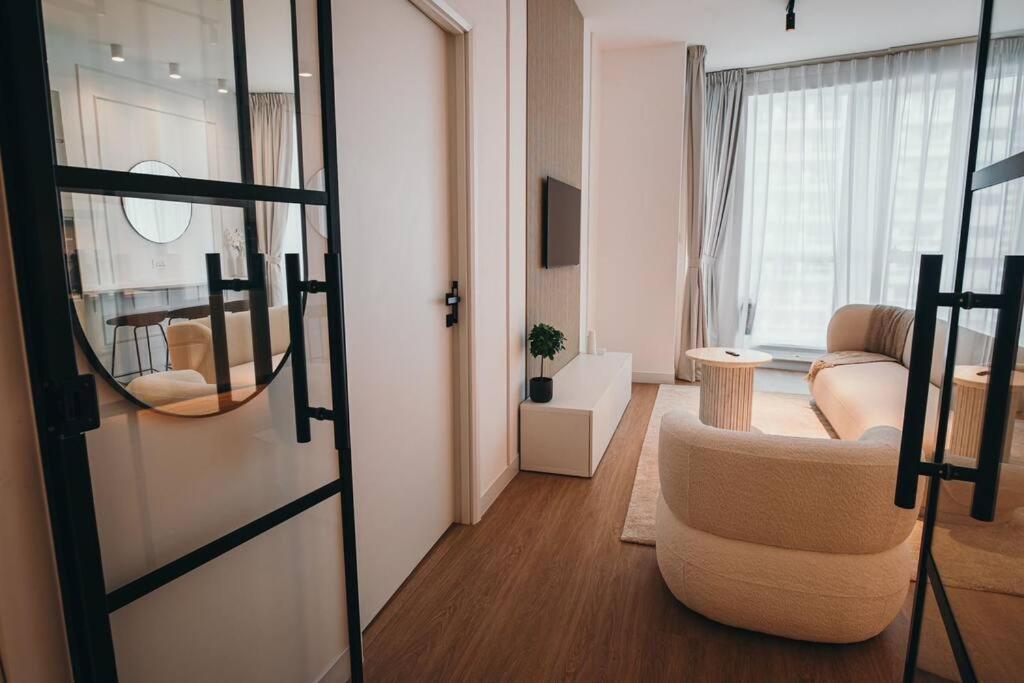 Blessed Oasis - Elegant 2br Marina Apartment Dubai