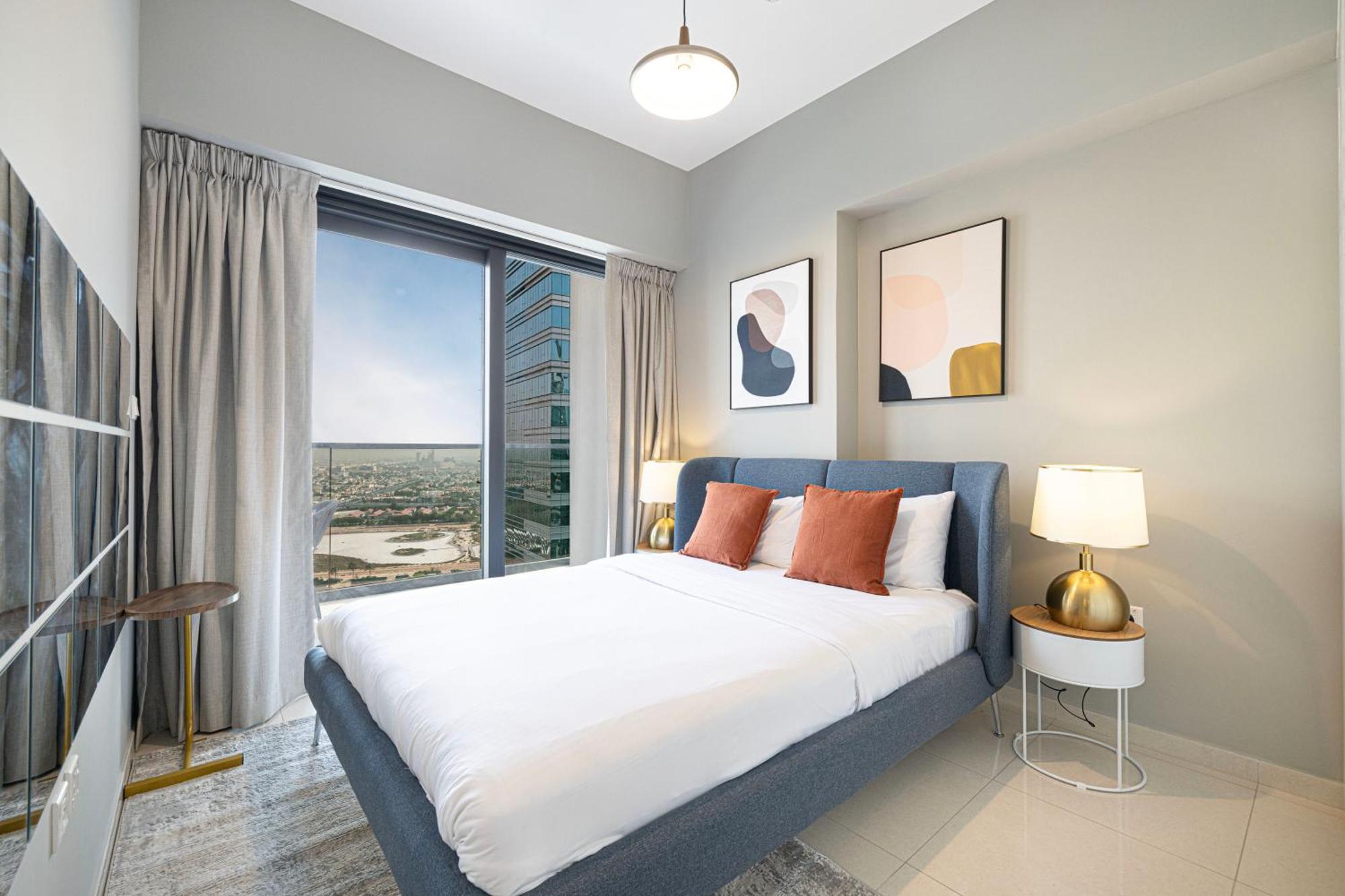 Modern 1br With Canal View - Zada Tower, Business Bay *