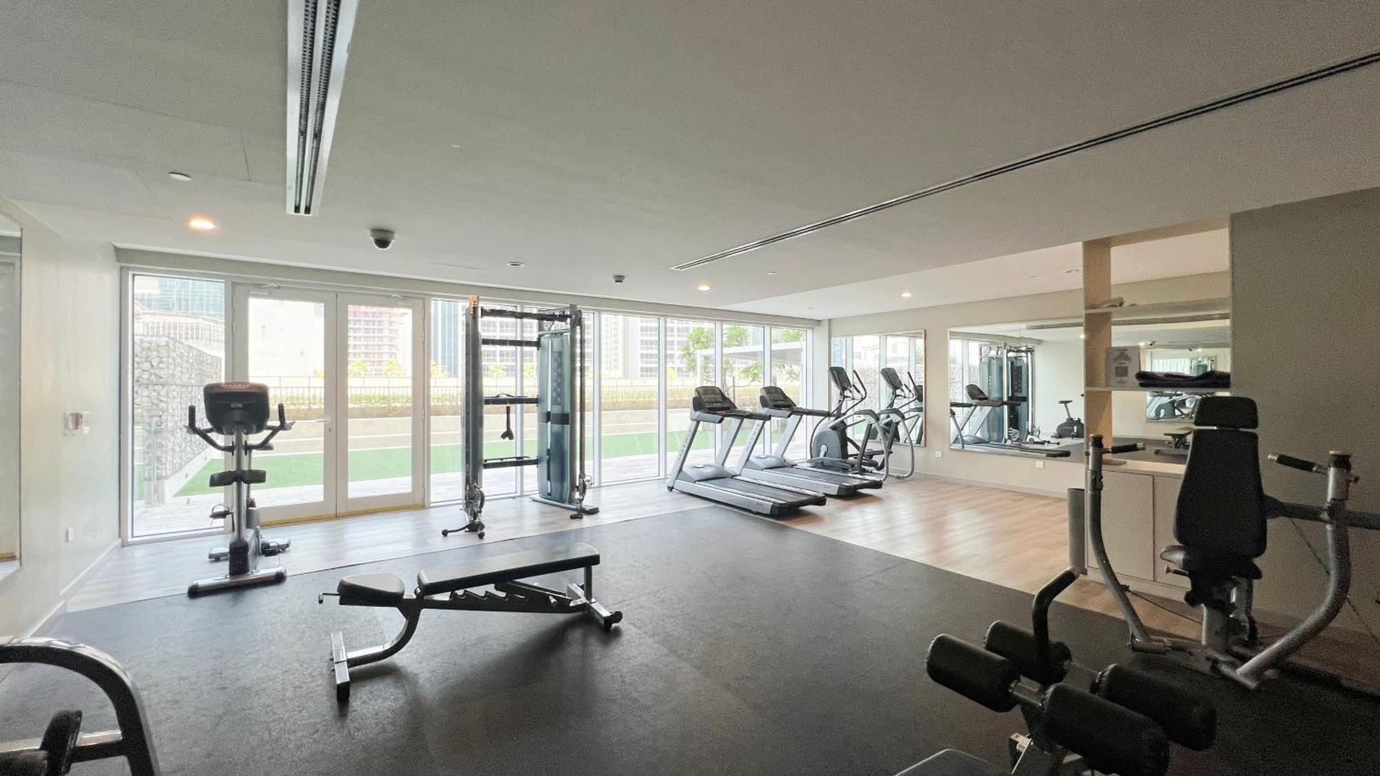 Apartment Modern 1br With Canal View - Zada Tower, Business Bay