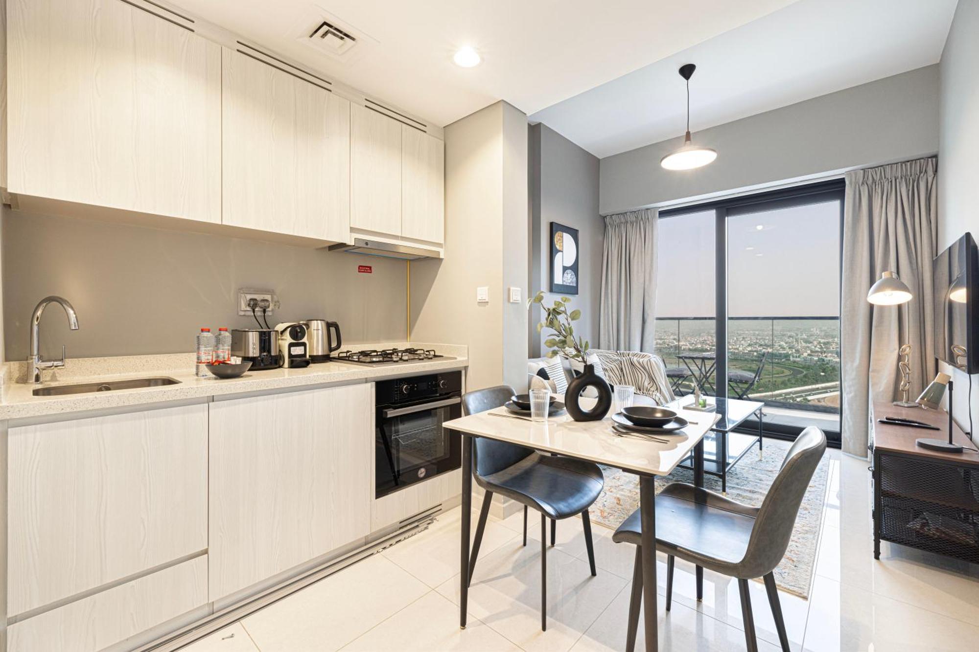 Modern 1br With Canal View - Zada Tower, Business Bay Apartment Dubai