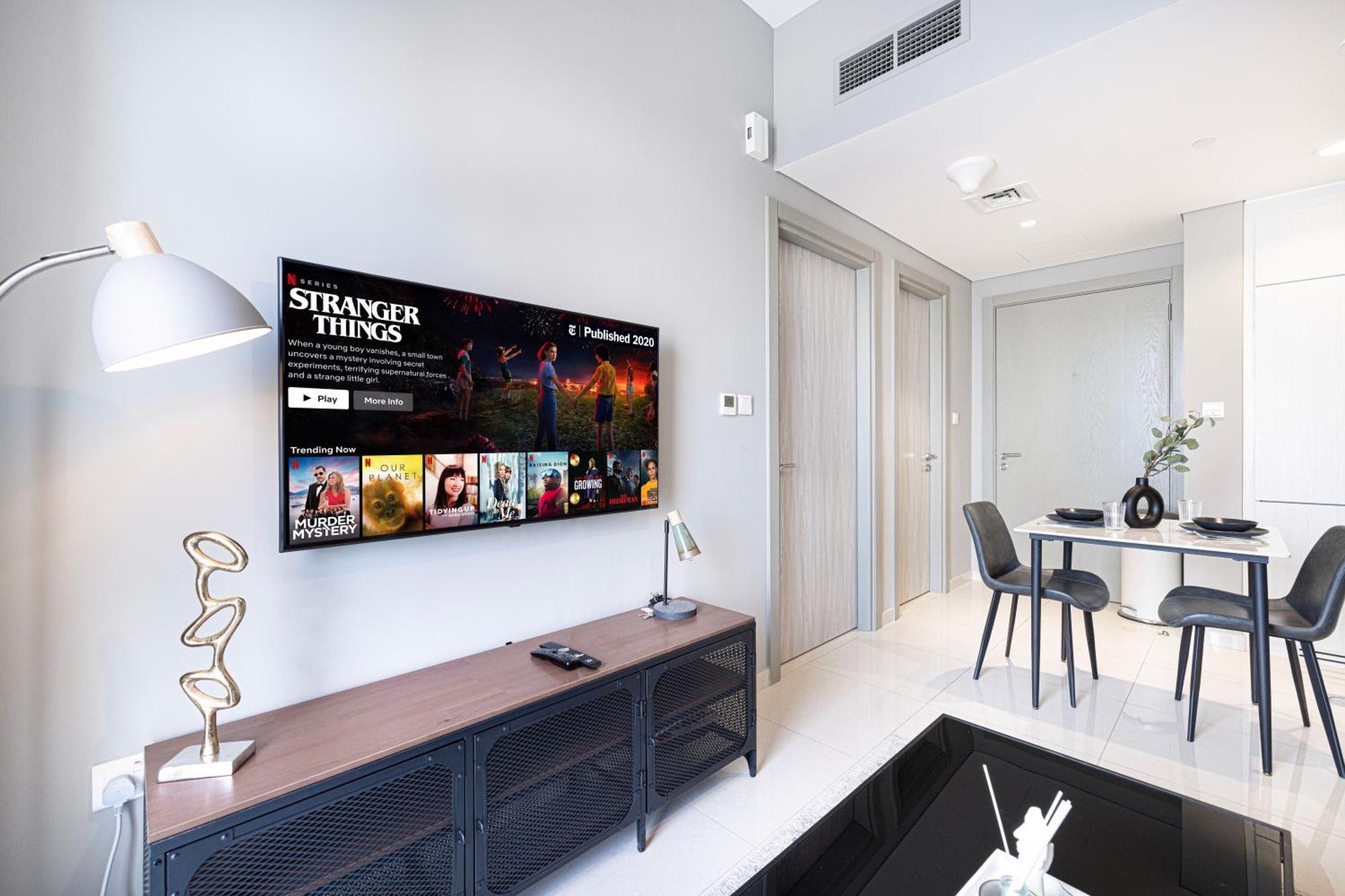 Modern 1br With Canal View - Zada Tower, Business Bay Dubai