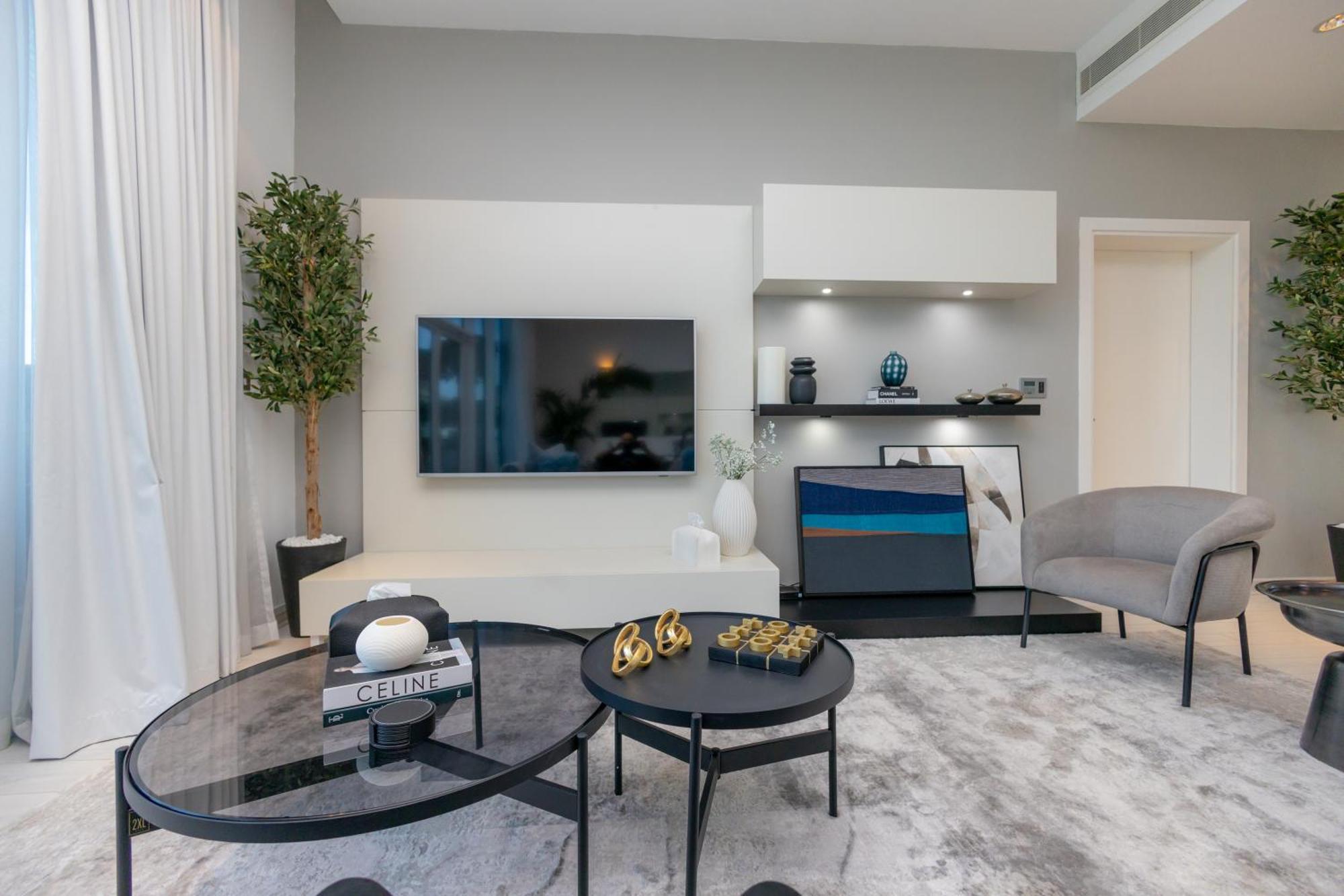 Apartment Welhome - Oceanfront Elegance 1br With Palm & Sea Views Dubai