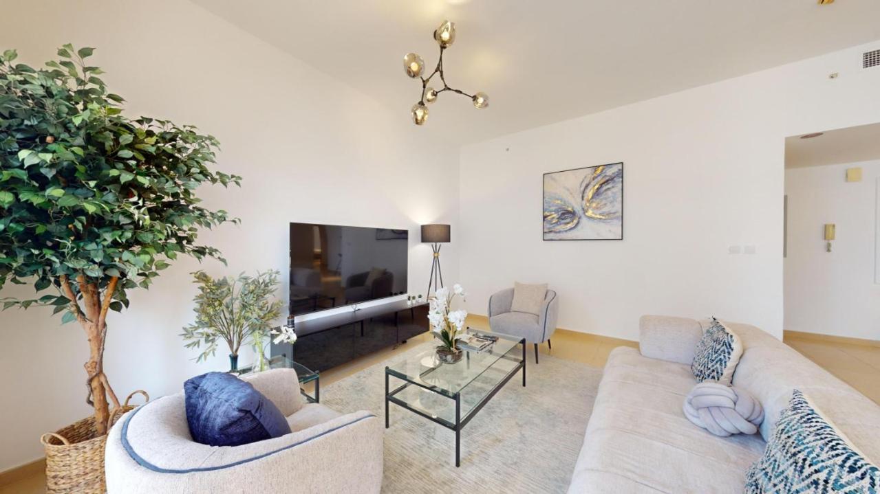 Sadaf 6 - Perfect Three Bedroom Dubai