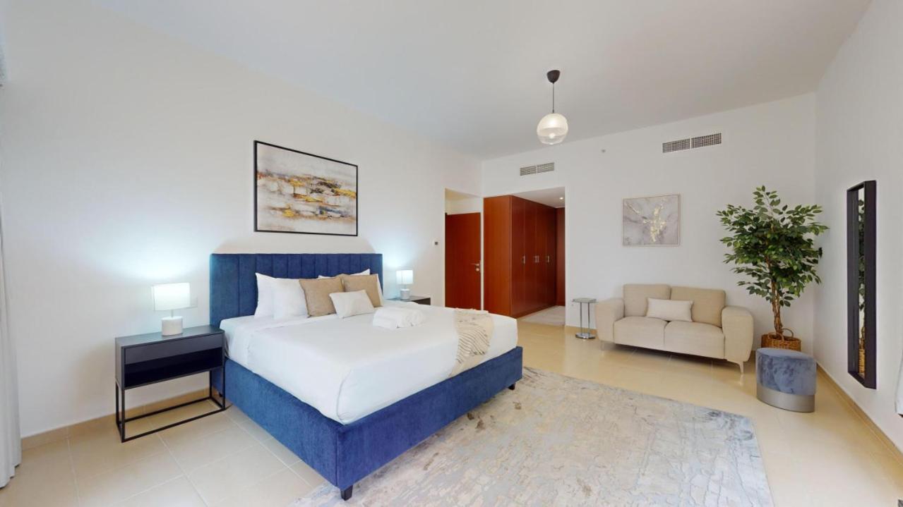 Sadaf 6 - Perfect Three Bedroom Apartment *