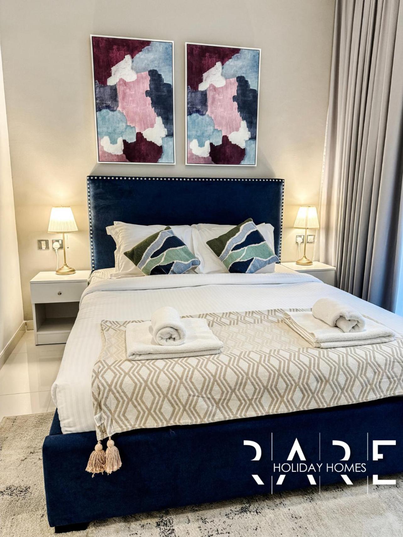 Apartment Rare Homes - Golf Course View - Damac Hills - Loreto Tower - R409 Dubai