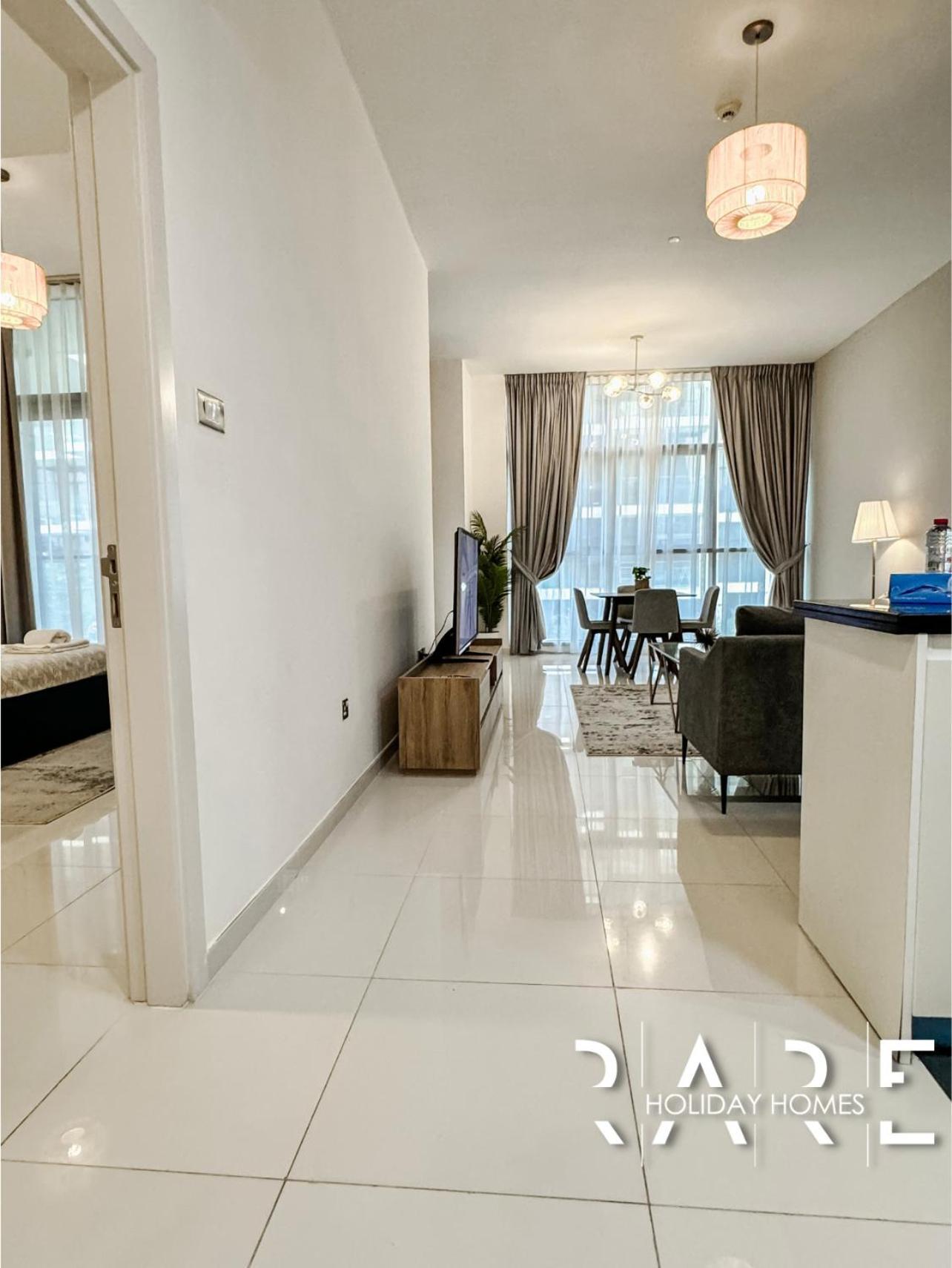 Rare Homes - Golf Course View - Damac Hills - Loreto Tower - R409 Apartment *