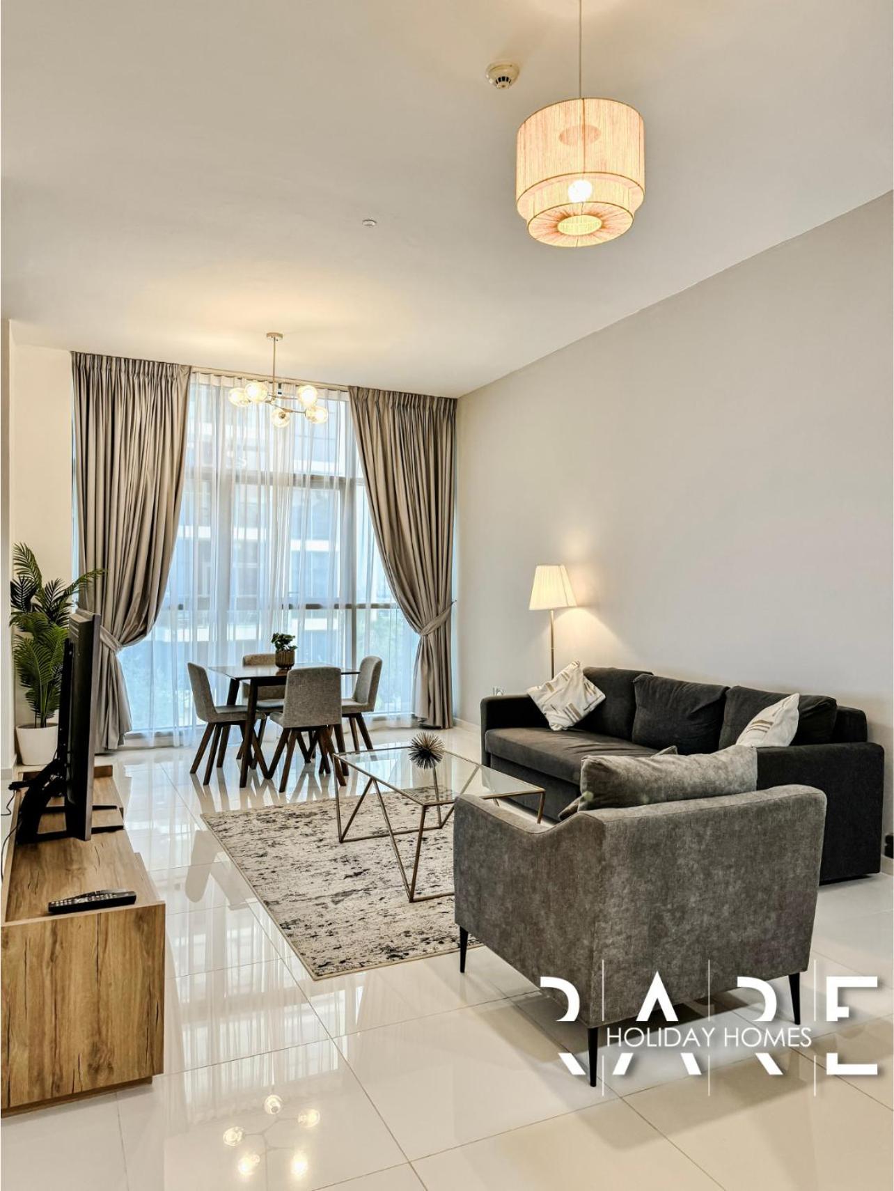 Rare Homes - Golf Course View - Damac Hills - Loreto Tower - R409 Dubai